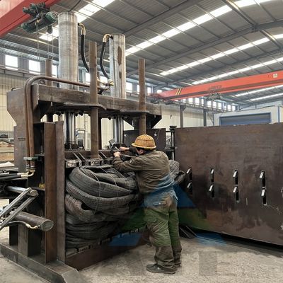 Автоматизация упаковки корпусов Вертикальная гидравлическая упаковочная машина для бутылок для домашних животных из отходов бумаги