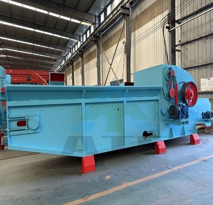 110KW 8-10tph Дизельный двигатель Биомасса Пелетный завод Барабан Древесина дробилка Шипы Шипер дробилка с хорошим